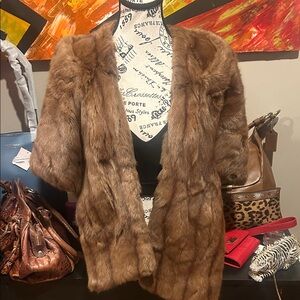 Poinsette Fort Wayne vintage Brown Mink Shaw coat size medium